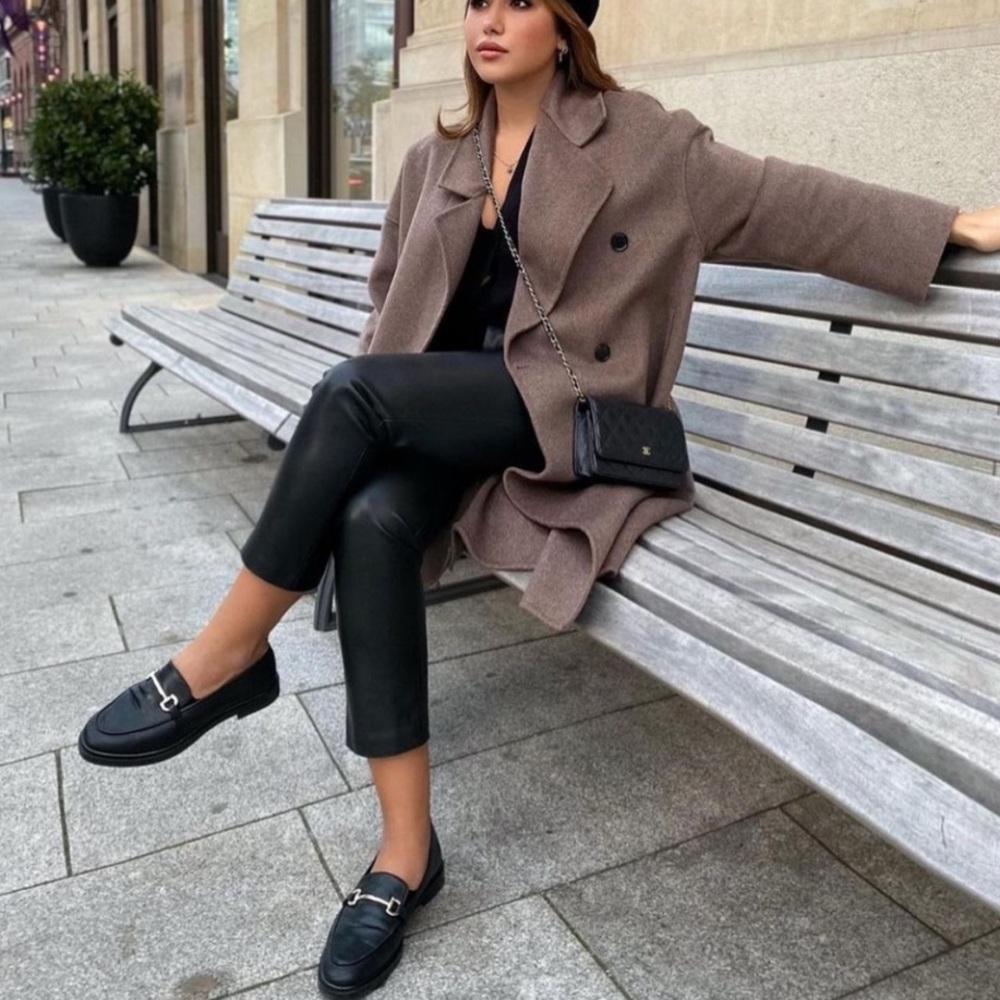 Zara Black Metal Buckle Loafers Ref 2516/610